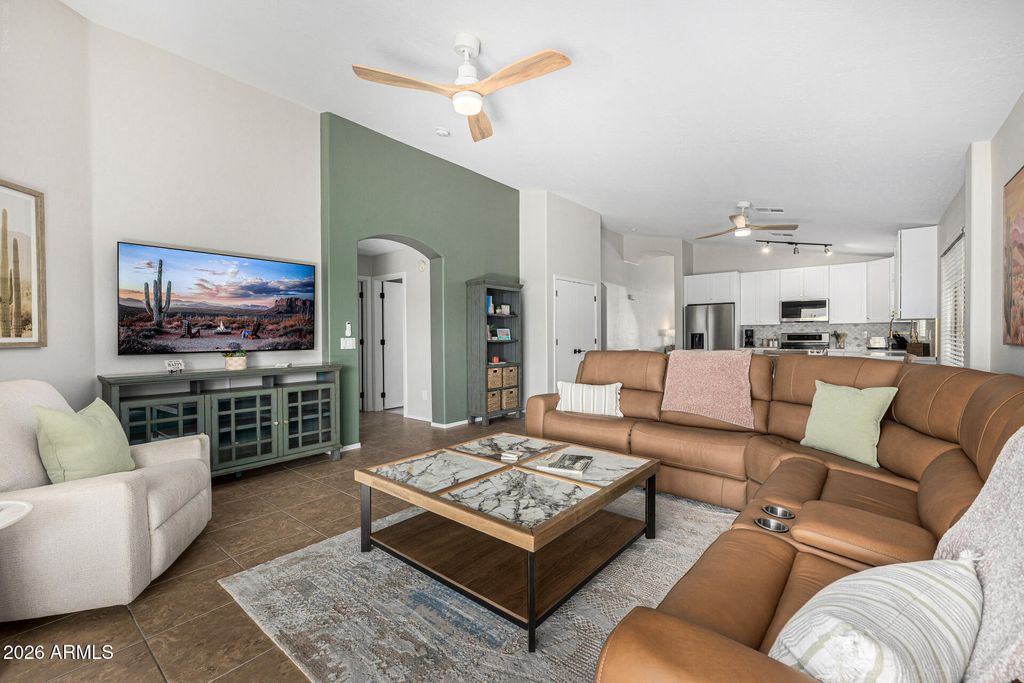13457 W WATSON Lane, Surprise, AZ 85379 — photo 4
