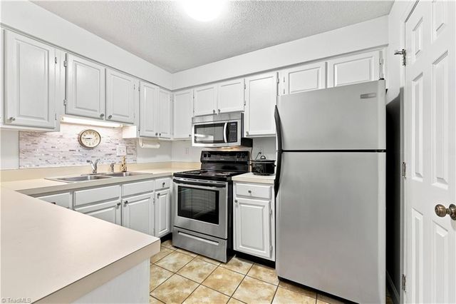 626 Walker Avenue, Greensboro, NC 27401