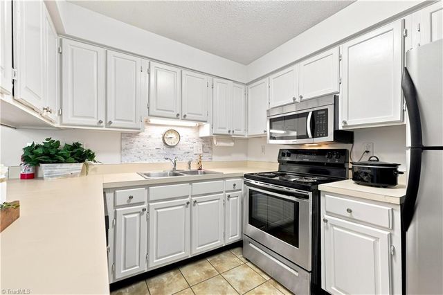 626 Walker Avenue, Greensboro, NC 27401