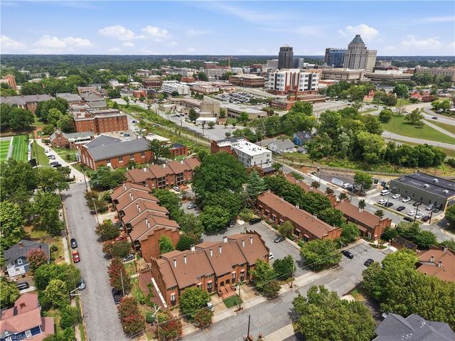 626 Walker Avenue, Greensboro, NC 27401