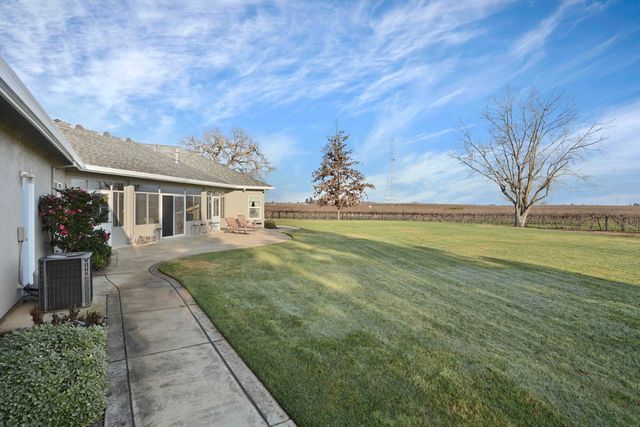 16025 E Harney Ln, Lodi, CA 95240