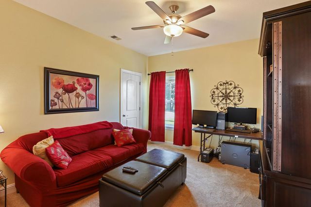 16025 E Harney Ln, Lodi, CA 95240