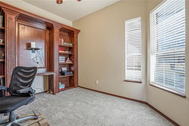 8221 NW 84th Street, Oklahoma City, OK 73132