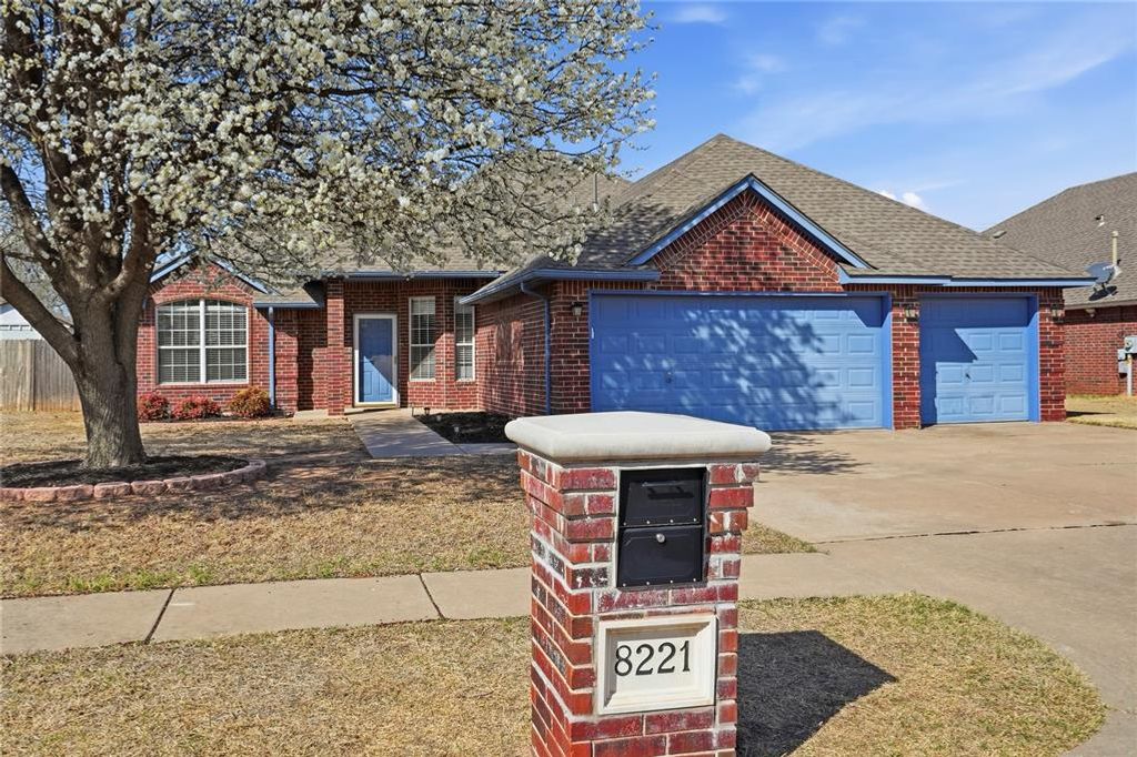8221 NW 84th Street, Oklahoma City, OK 73132