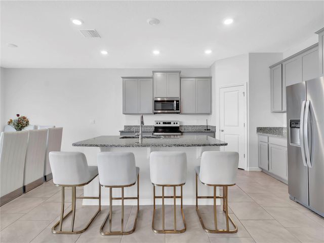 16792 GLACIER BAY LOOP, Wimauma, FL 33598