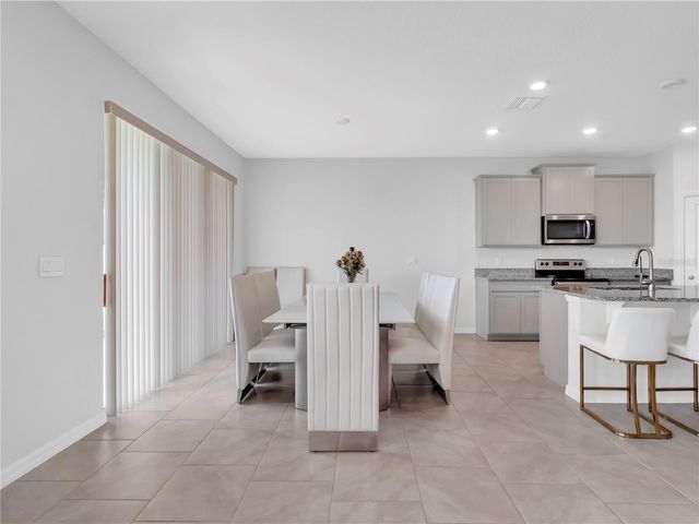 16792 GLACIER BAY LOOP, Wimauma, FL 33598