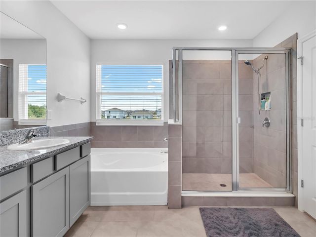 16792 GLACIER BAY LOOP, Wimauma, FL 33598