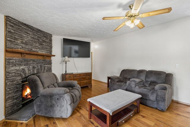 6214 Pettus Rd, Antioch, TN 37013