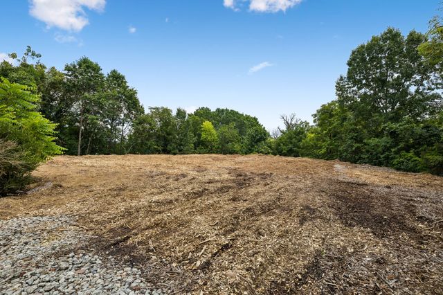 6214 Pettus Rd, Antioch, TN 37013