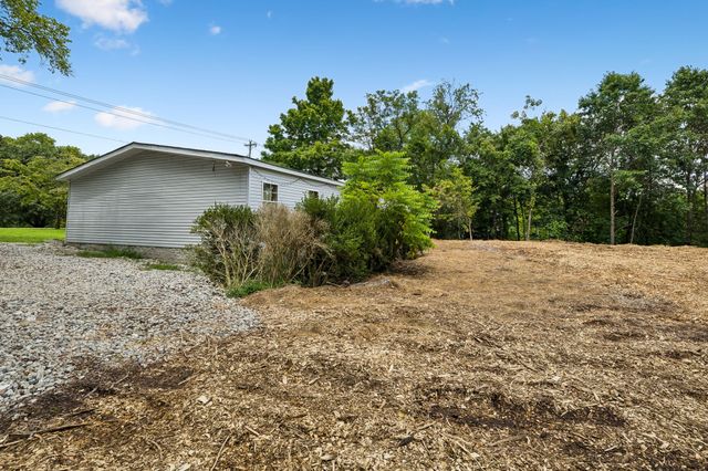 6214 Pettus Rd, Antioch, TN 37013