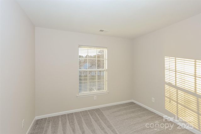 2226 Coatsdale Lane, Matthews, NC 28104