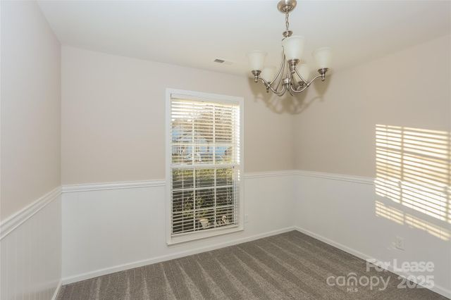 2226 Coatsdale Lane, Matthews, NC 28104