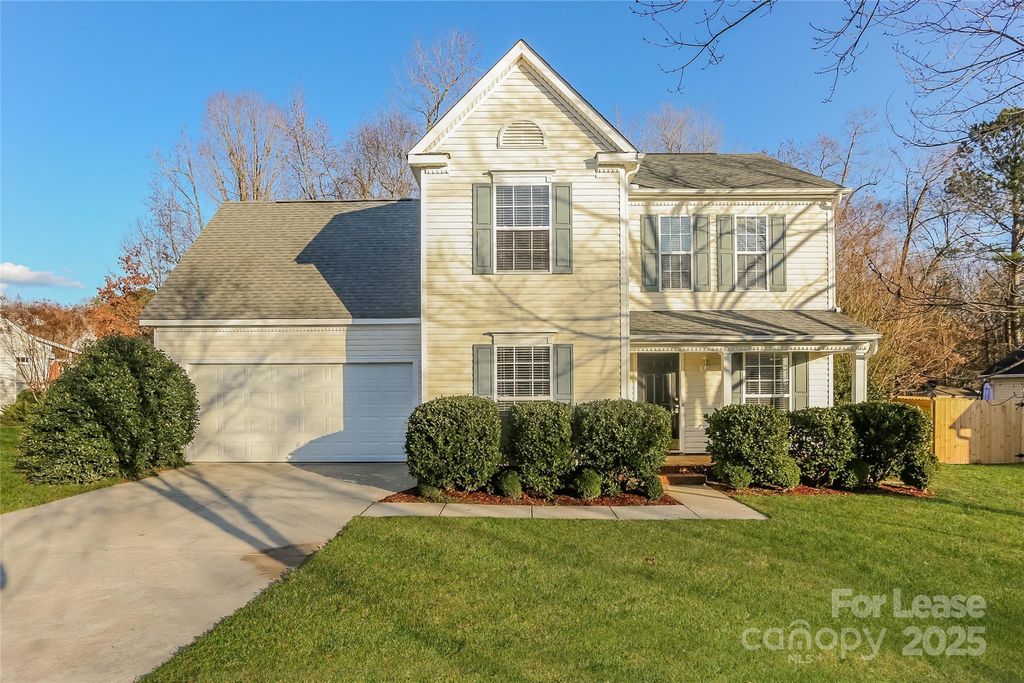 2226 Coatsdale Lane, Matthews, NC 28104