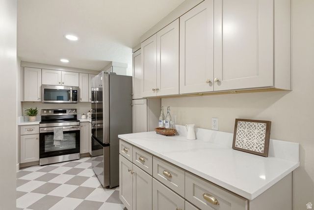 664 S 1000 E, Salt Lake City, UT 84102