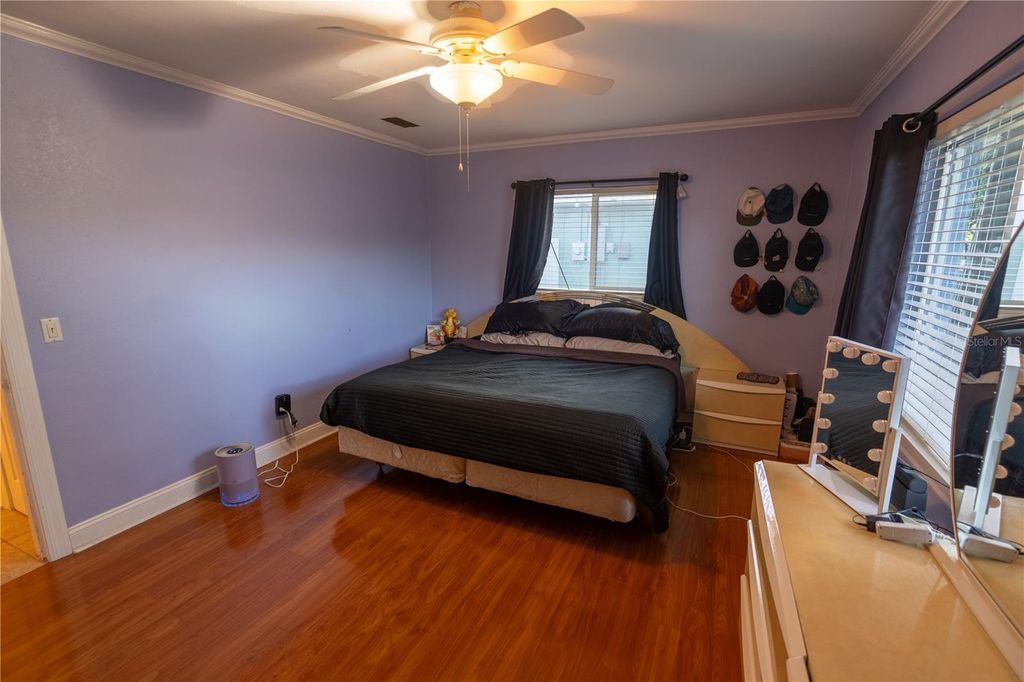 Image 30 of property listing at 33 SOUTHWIND DRIVE, Belleair Bluffs, FL 33770