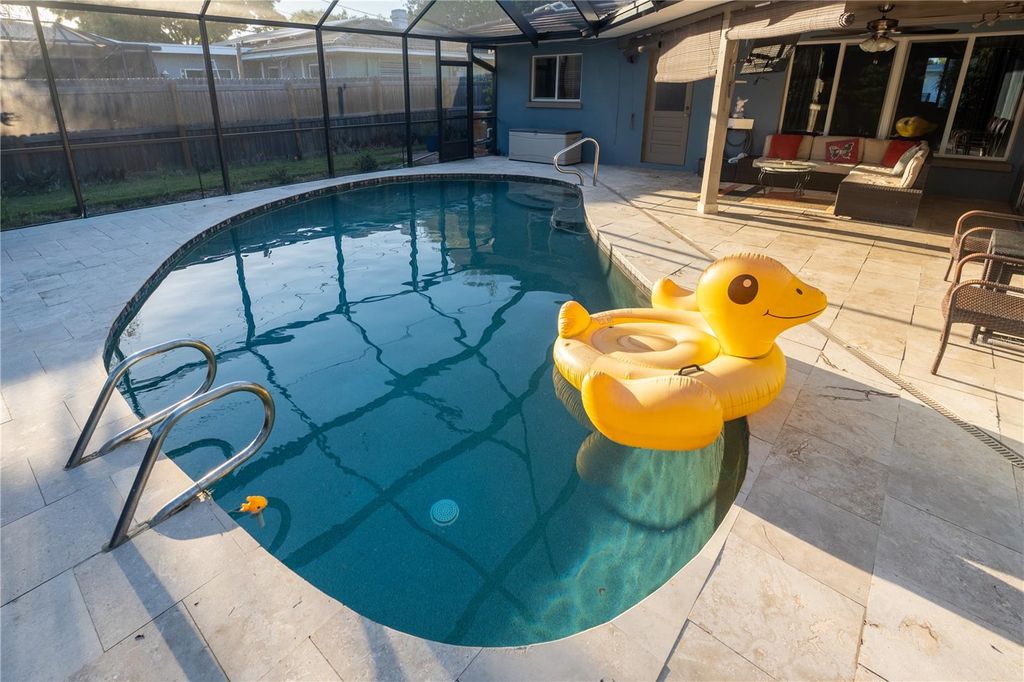 Image 33 of property listing at 33 SOUTHWIND DRIVE, Belleair Bluffs, FL 33770