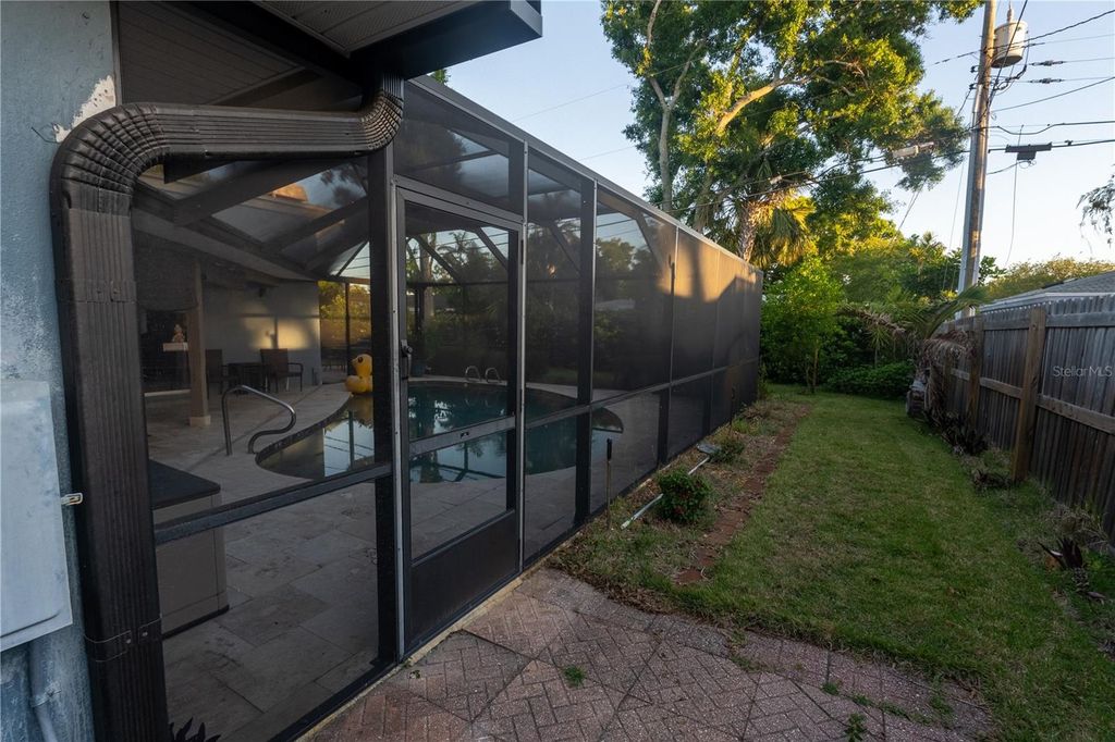 Image 44 of property listing at 33 SOUTHWIND DRIVE, Belleair Bluffs, FL 33770