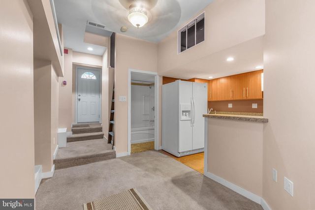 678 N 15TH ST, Philadelphia, PA 19130