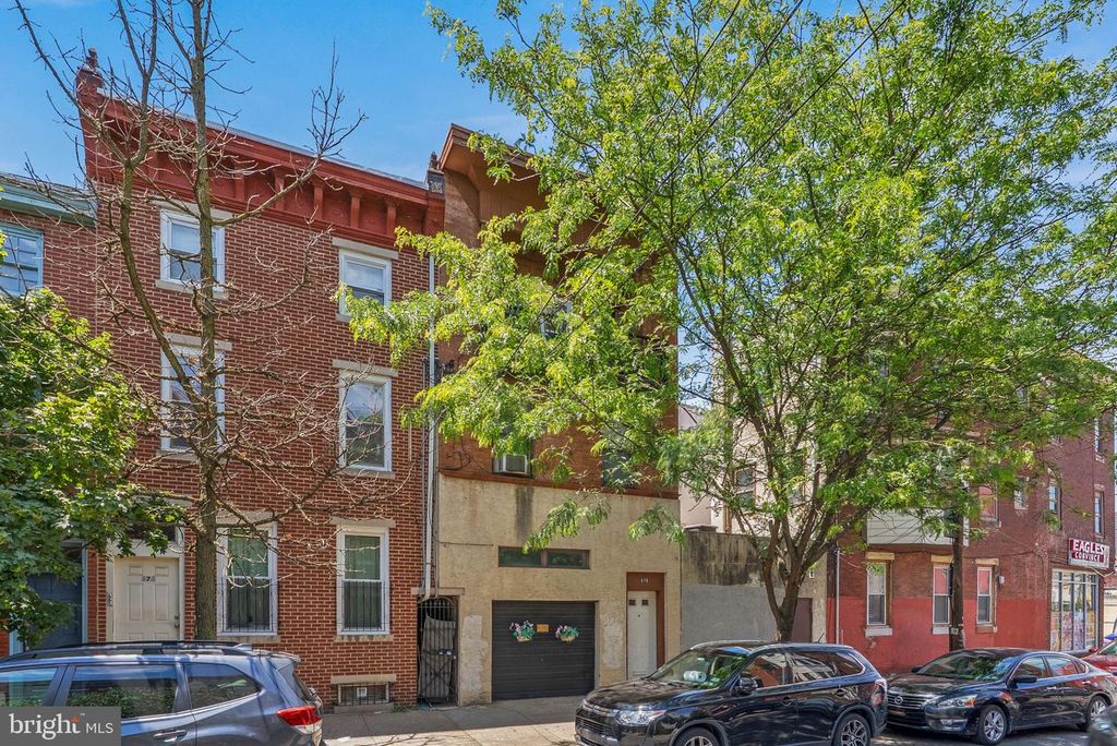 678 N 15TH ST, Philadelphia, PA 19130