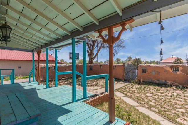 311 W Broadway, Mountainair, NM 87036