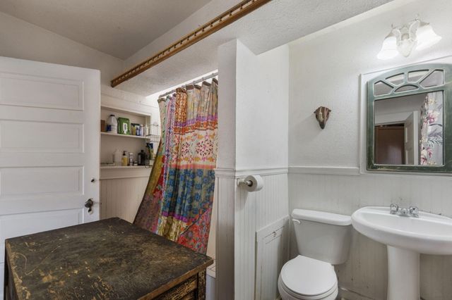 311 W Broadway, Mountainair, NM 87036