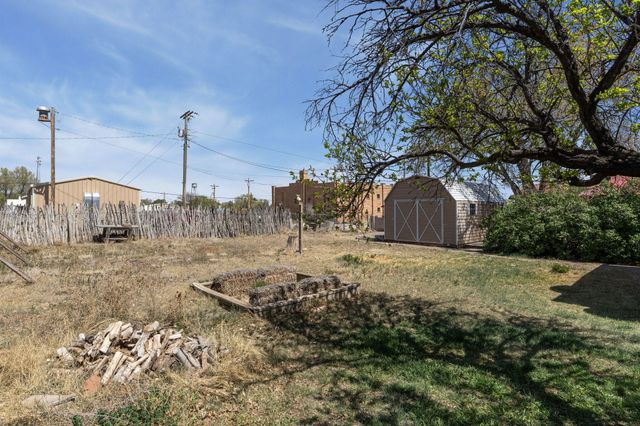 311 W Broadway, Mountainair, NM 87036