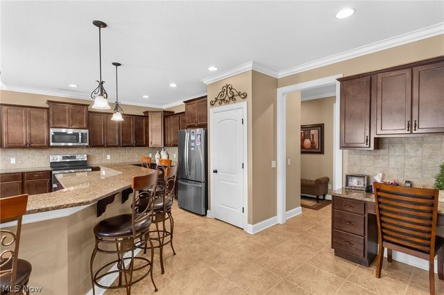 3358 Ridgely Park Drive, Poland, OH 44514