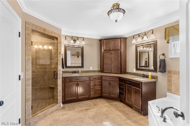 3358 Ridgely Park Drive, Poland, OH 44514