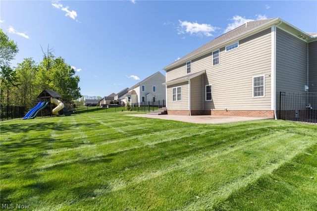 3358 Ridgely Park Drive, Poland, OH 44514