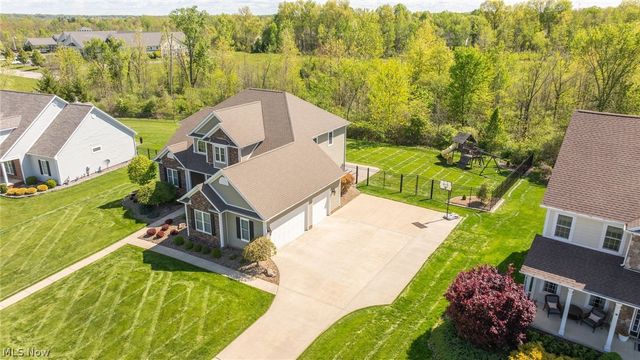 3358 Ridgely Park Drive, Poland, OH 44514