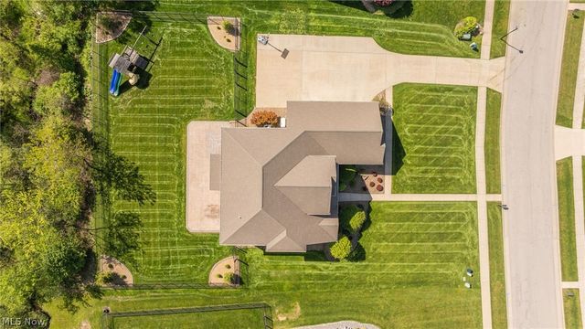 3358 Ridgely Park Drive, Poland, OH 44514