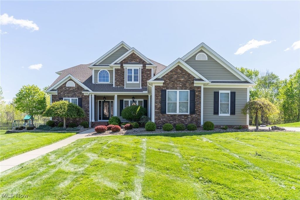 3358 Ridgely Park Drive, Poland, OH 44514