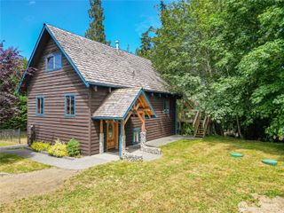 71 Waggler Way, Sequim, WA 98382