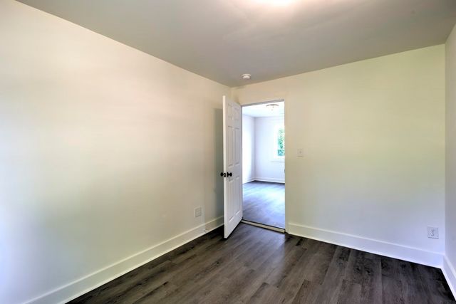 531 W Rutledge Ave, Gaffney, SC 29341