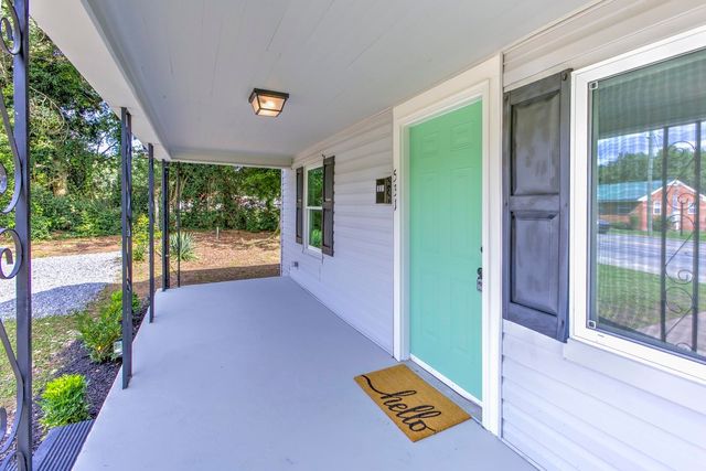 531 W Rutledge Ave, Gaffney, SC 29341
