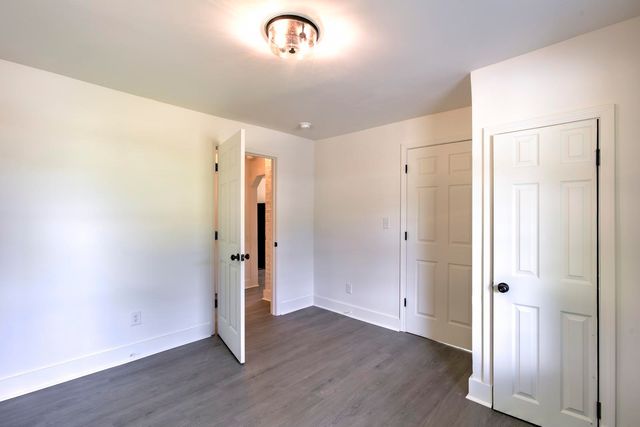 531 W Rutledge Ave, Gaffney, SC 29341