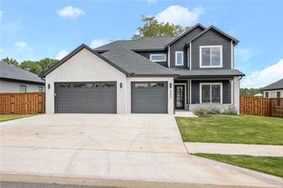 8607 W Feathered Nest Run, Bentonville, AR 72713