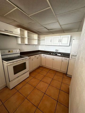 2025 NE 164th St 918, North Miami Beach, FL 33162