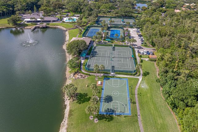 7511 Brigantine Lane, Parkland, FL 33067