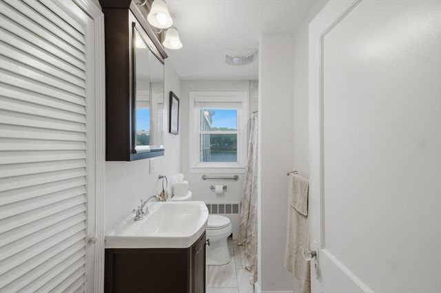 269 Lynn Street, Peabody, MA 01960