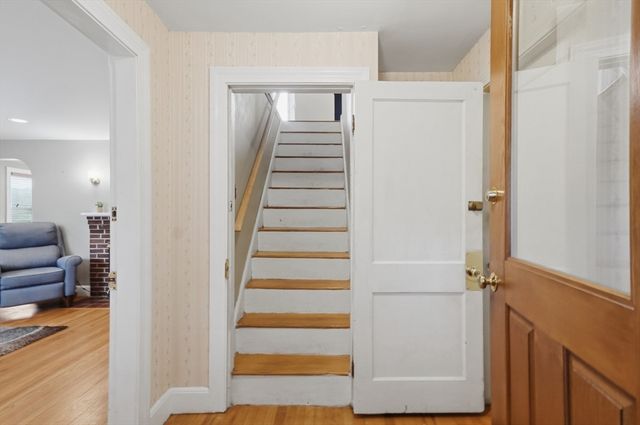 269 Lynn Street, Peabody, MA 01960