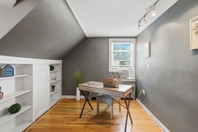 269 Lynn Street, Peabody, MA 01960