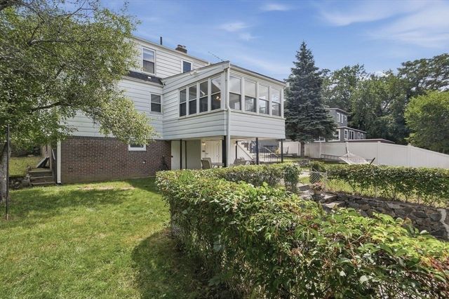 269 Lynn Street, Peabody, MA 01960