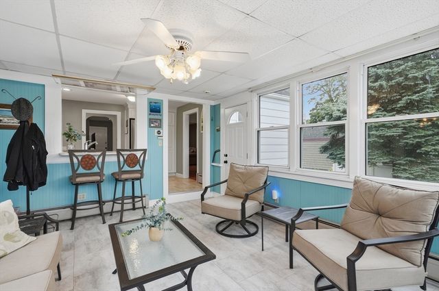 269 Lynn Street, Peabody, MA 01960