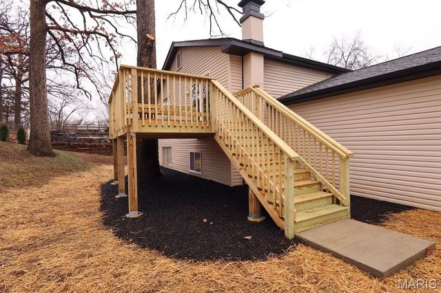 313 Brightfield Drive, Ballwin, MO 63021