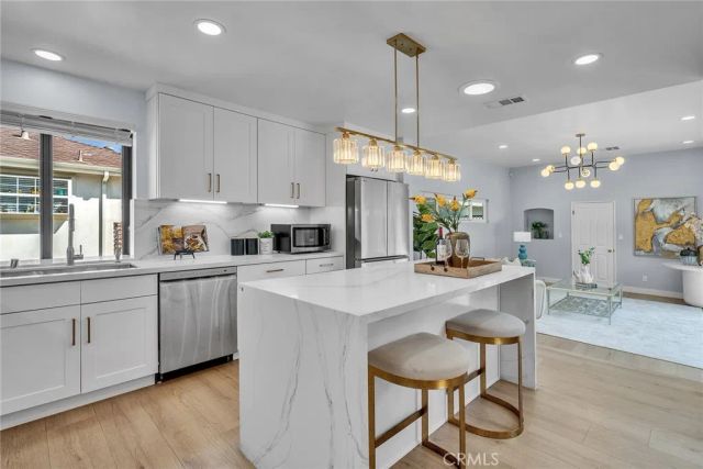 2114 S 8th Ave, Arcadia, CA 91006