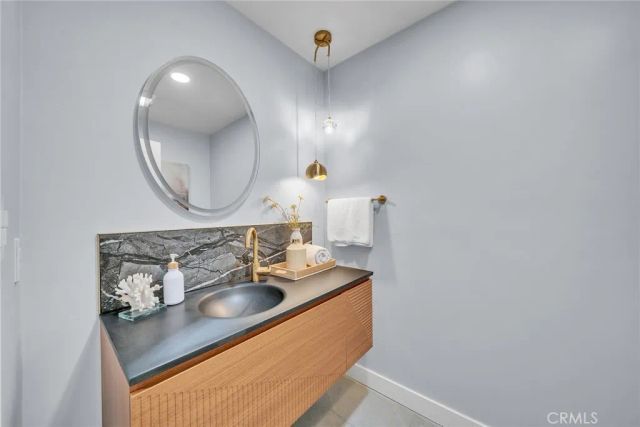 2114 S 8th Ave, Arcadia, CA 91006