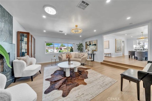 2114 S 8th Ave, Arcadia, CA 91006