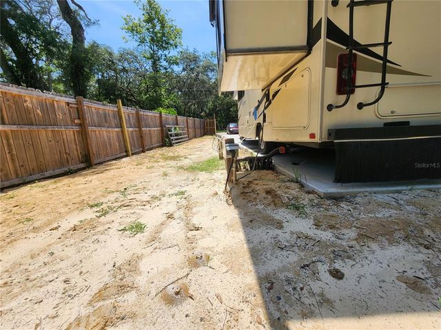 7576 S BOBCAT POINT, Floral City, FL 34436