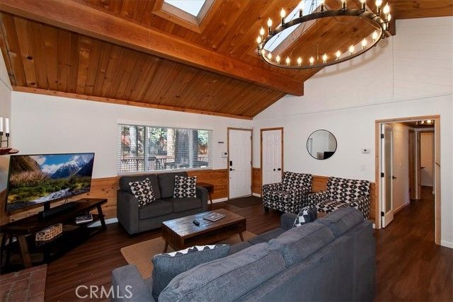 631 Crestwood, Big Bear Lake, CA 92315